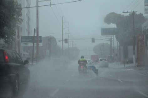 Instituto Nacional de Meteorologia emite alerta vermelho e deve chover até 19h