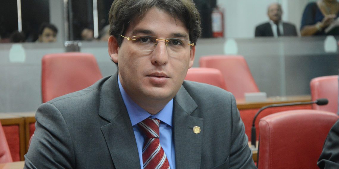 CCJ da Câmara aprova aumento de 27 para 29 vereadores em João Pessoa