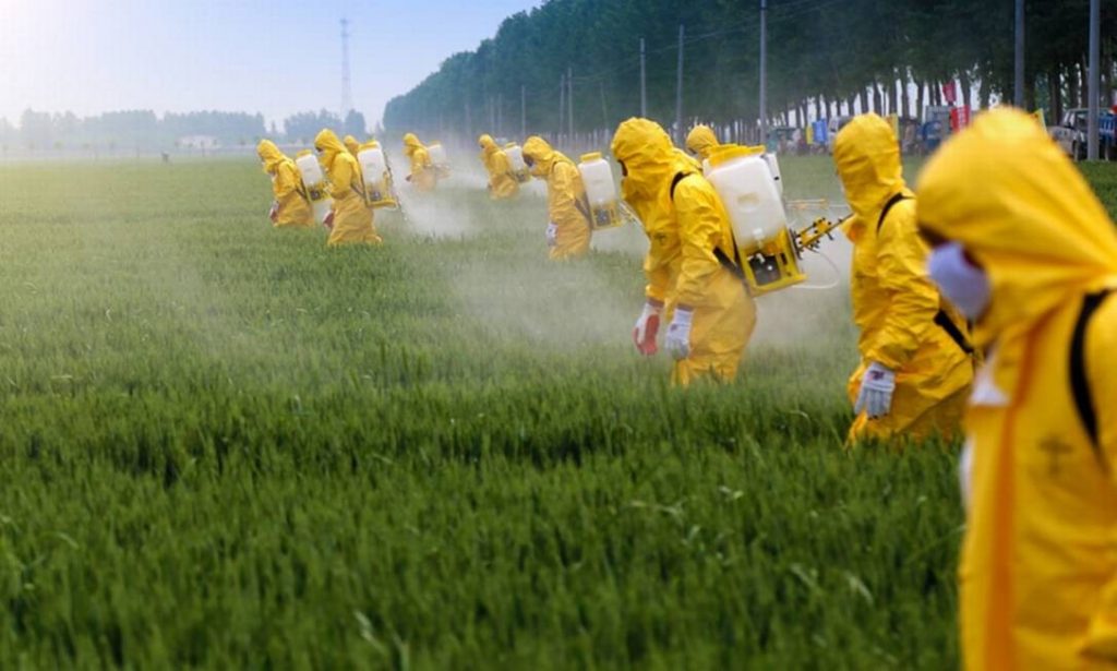 agrotoxico-1024x615 MPF ajuíza ação civil pública solicitando que o Poder Executivo regulamente a aplicação terrestre de agrotóxicos