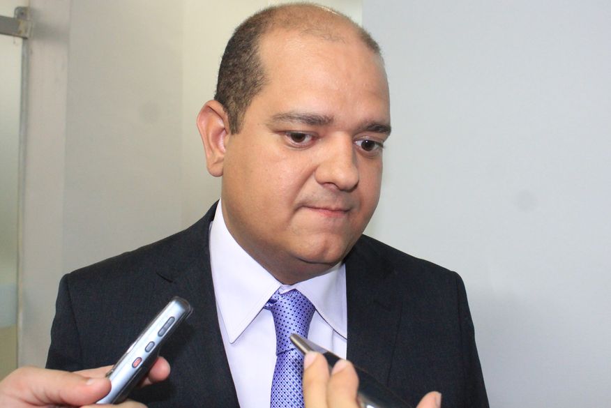 bruno_farias_walla_santos (1) Decisão suspende trâmite de projeto que versa sobre o orçamento impositivo no Município de João Pessoa