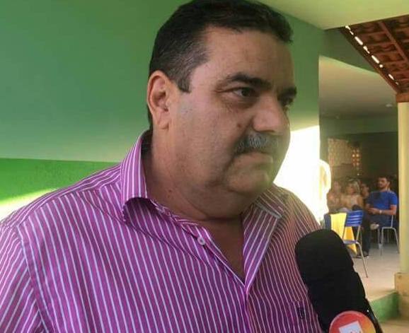 ribeiro Calamidade Pública Totó Ribeiro reduz salário de secretário,prefeito e vice por conta da pandemia do coronavirus