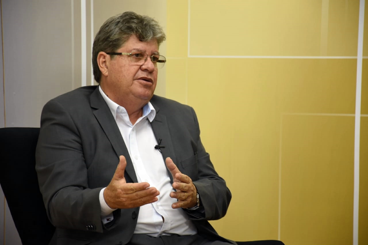 joão-3 João Azevêdo anuncia abertura de mais 30 leitos de UTI na Grande João Pessoa, Campina Grande e Sertão