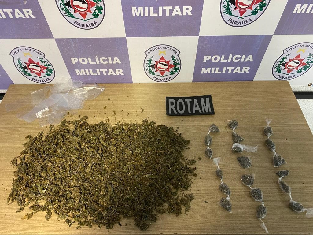 traf Polícia prende simultaneamente dois suspeitos de atuar no tráfico de drogas na Capital