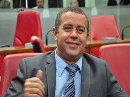 almeida FATO OU FAKE.Vereador da capital entra na mira do MPPB por possível proveito de fake news