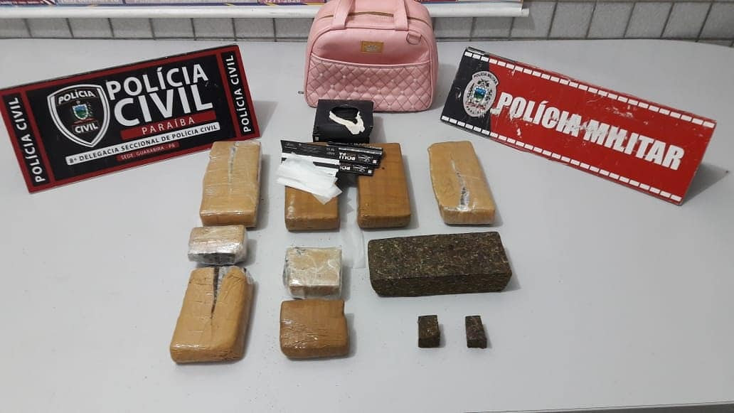 unnamed Suspeito de tráfico de drogas é preso durante barreira em Alagoa Grande