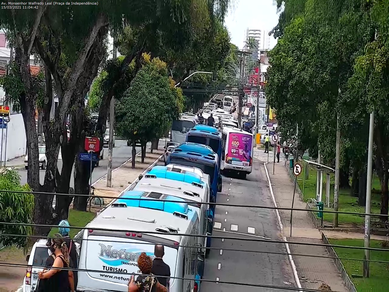 Empresários de turismo, bares e restaurantes protestam em João Pessoa contra restrições de último decreto
