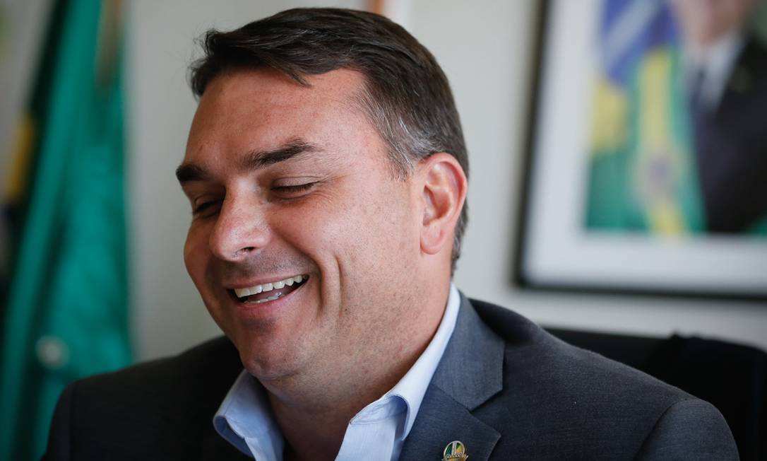 MPF recorre para Supremo reverter decisão do STJ que anulou quebra de sigilo de Flávio Bolsonaro