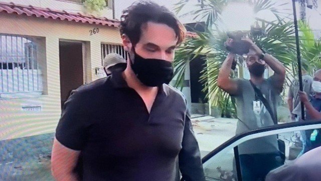 Vereador Dr. Jairinho e mãe de Henry são presos por morte de menino