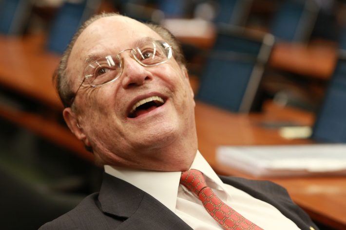 Maluf terá que pagar 2,4 milhões, relativo às sanções pecuniárias impostas pelo Supremo Tribunal Federal