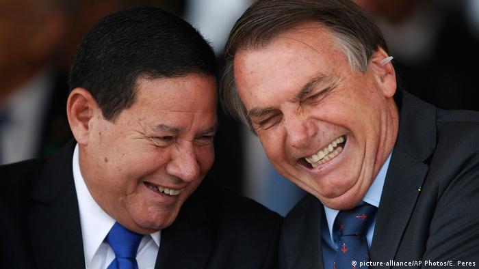 53189306_303 Relator segue MP Eleitoral pela rejeição do pedido de cassação da chapa Bolsonaro-Mourão