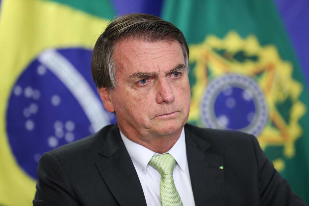 Jair-Bolsonaro-2 “Querem me tornar inelegível por fake news; é inacreditável”, diz Bolsonaro