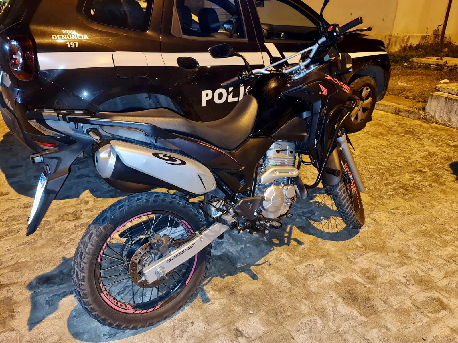 unnamed (3) Polícia prende suspeitos de assalto que agiam com motocicleta roubada, na Capital