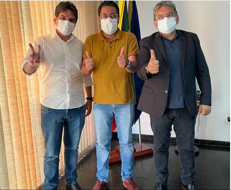 kitaaa Ex-Presidente da Câmara e Ex- prefeito de Bayeux anuncia apoio à pré-candidatura de Murilo Galdino à Câmara Federal