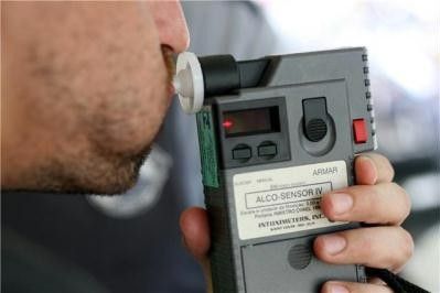 9e3dedb7e0534136aa9cdc6b84e049dd-bafometro1462820051 Lei Seca autua 188 condutores por embriaguez durante o mês de fevereiro