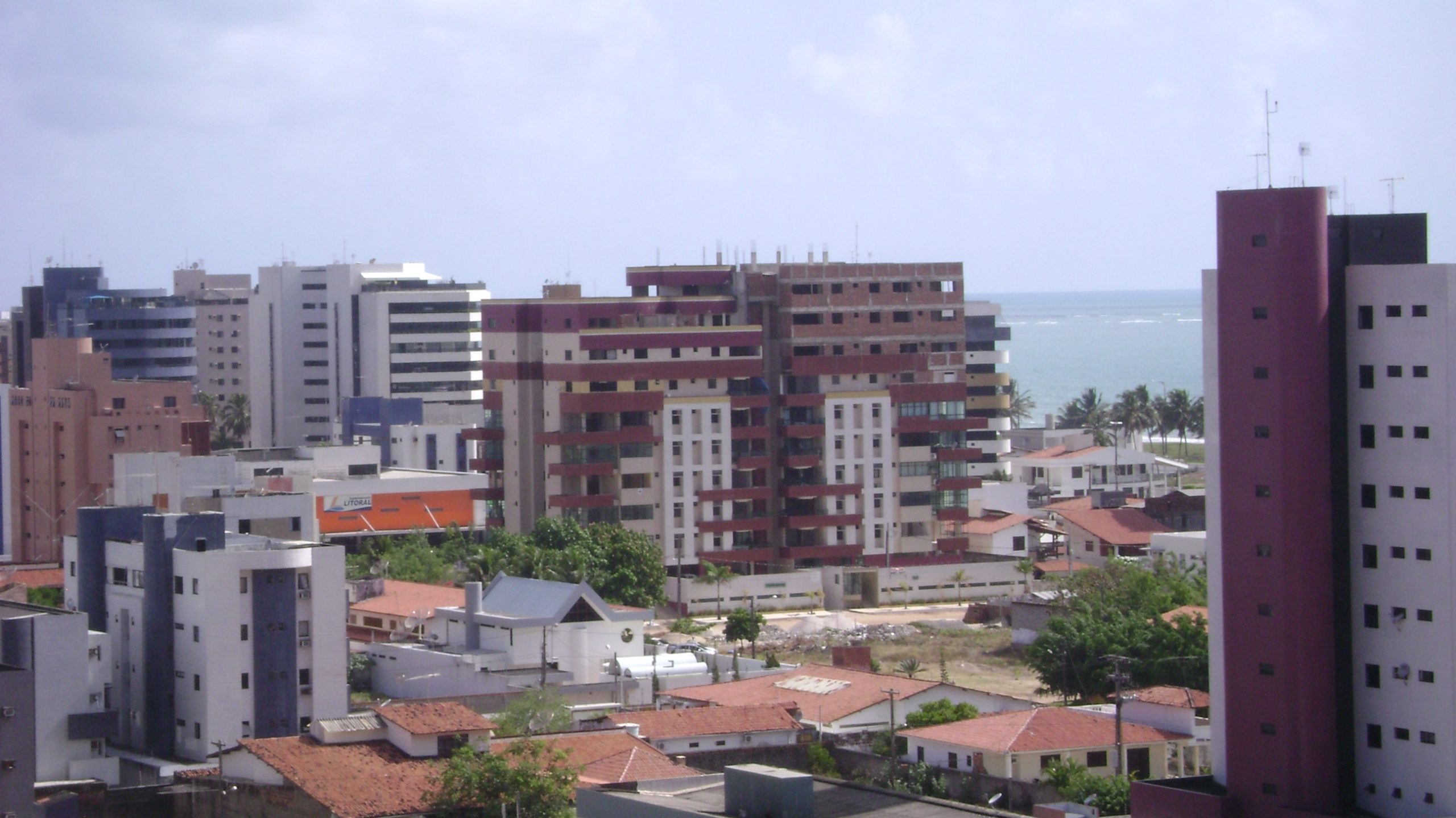 Prédios_em_Cabedelo-PB Polícia prende suspeito de praticar assaltos na cidade de Cabedelo