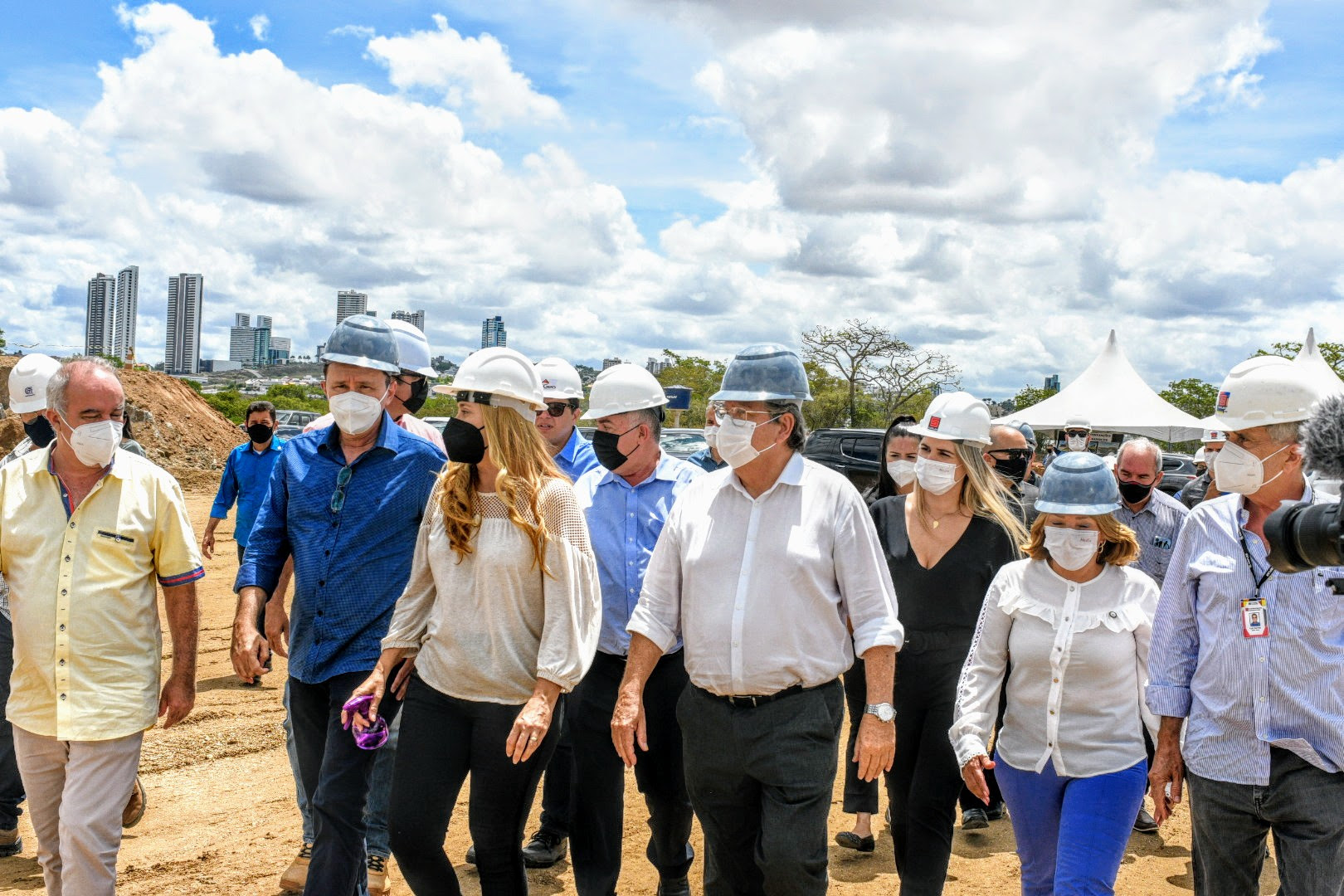 unnamed (7) João Azevêdo inspeciona obras do Centro de Convenções e do Arco Metropolitano de Campina Grande