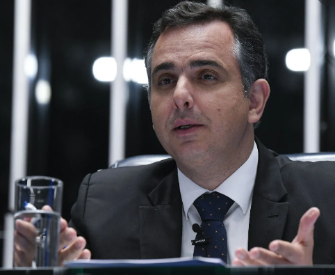 ORÇAMENTO SECRETO. Pacheco vai informar ao STF 420 autores de emendas de relator