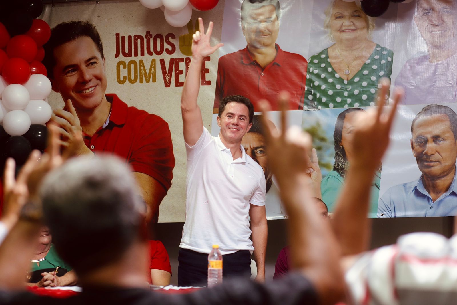 WhatsApp Image 2022-04-30 at 09.39.09 Durante ato em Santa Rita, Veneziano recebe apoio de 3 ex-deputados, vereadores, ex-vereadores, suplentes e lideranças políticas