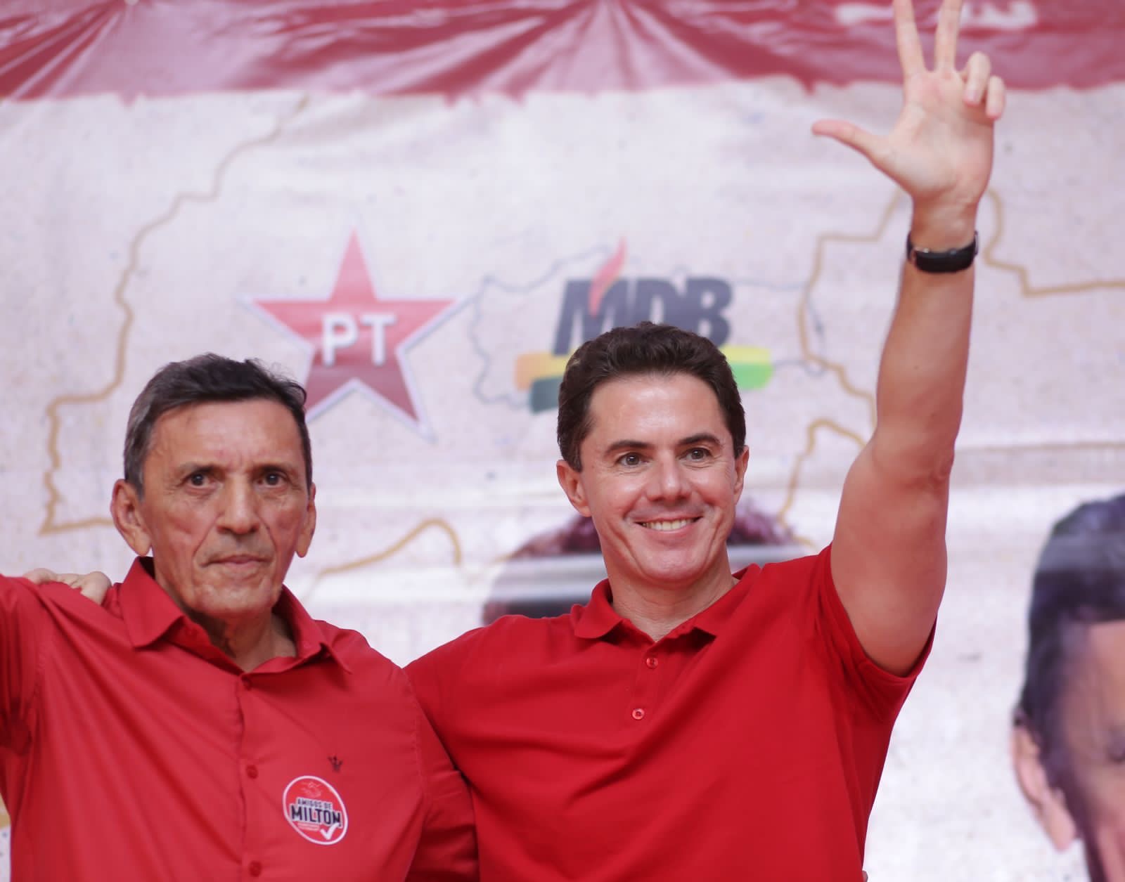 5BB1C3CE-E3BD-4F24-922C-A8074BE1F7C7 Em São Bento, Veneziano prestigia lançamento da pré-candidatura do ex-prefeito Milton Lúcio a deputado federal