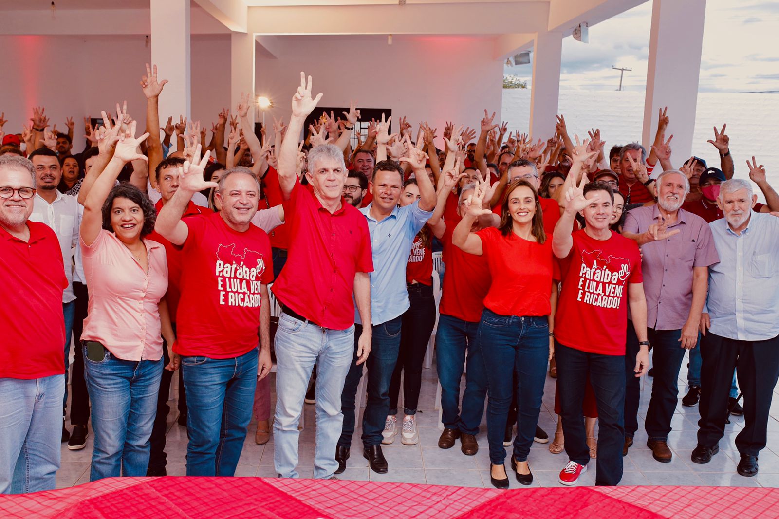 8FF794E6-5033-4C69-B588-2CFD2A40BD55 Diálogo com a Paraíba : Lideranças de Monteiro e região pedem a Veneziano e a Ricardo atenção e ações para a Região