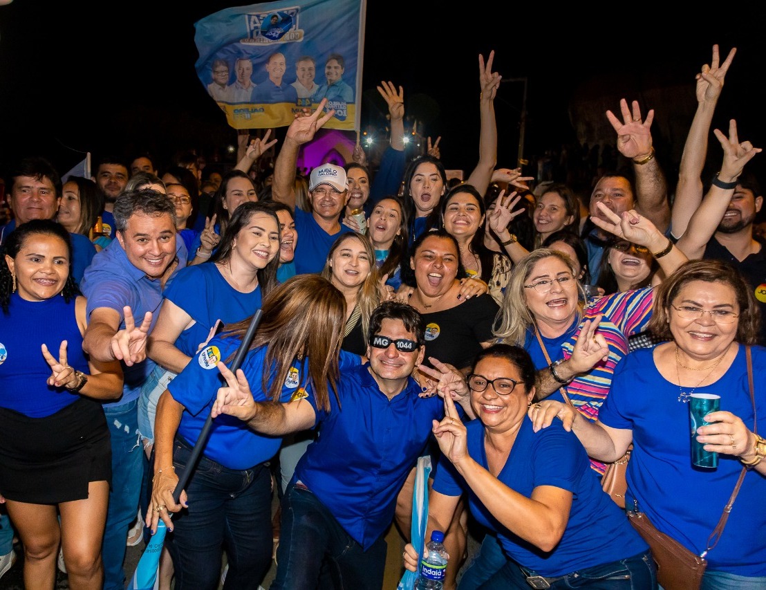 WhatsApp Image 2022-08-28 at 13.51.09 Efraim, Murilo e Laurinho Maia, prefeito de Catolé, buscam mudança na política: “Sem promessas. Aqui tem testemunho”
