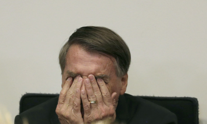 AGU deixa defesa de processos de Bolsonaro e de Wal do Açaí