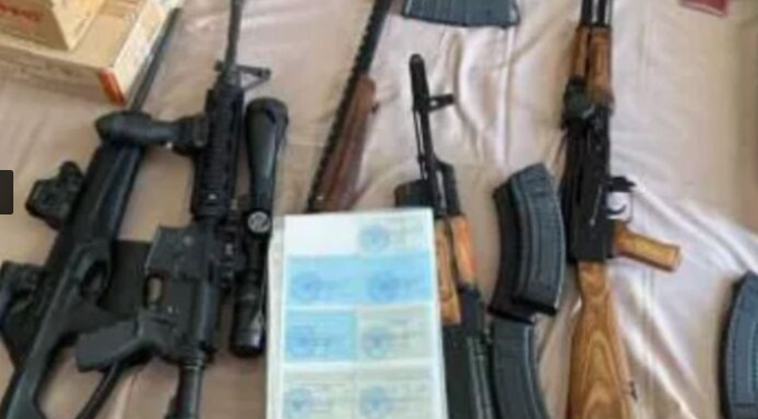 INTERNACIONAL. Lingotes de ouro, armas e perucas: mídia russa divulga imagens de mansão de líder mercenário