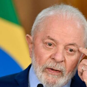 BRASIL “A terra está cobrando”, diz Lula sobre tragédia no Rio Grande do Sul