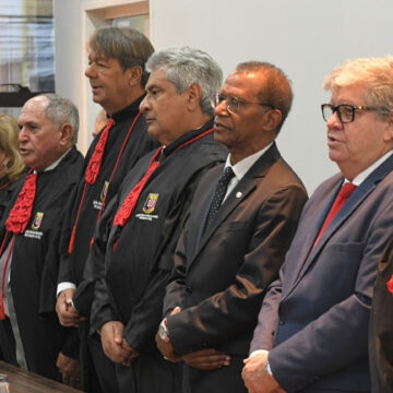 João Azevêdo prestigia posse dos novos procuradores do MPPB e destaca melhoria na prestação de serviços à população