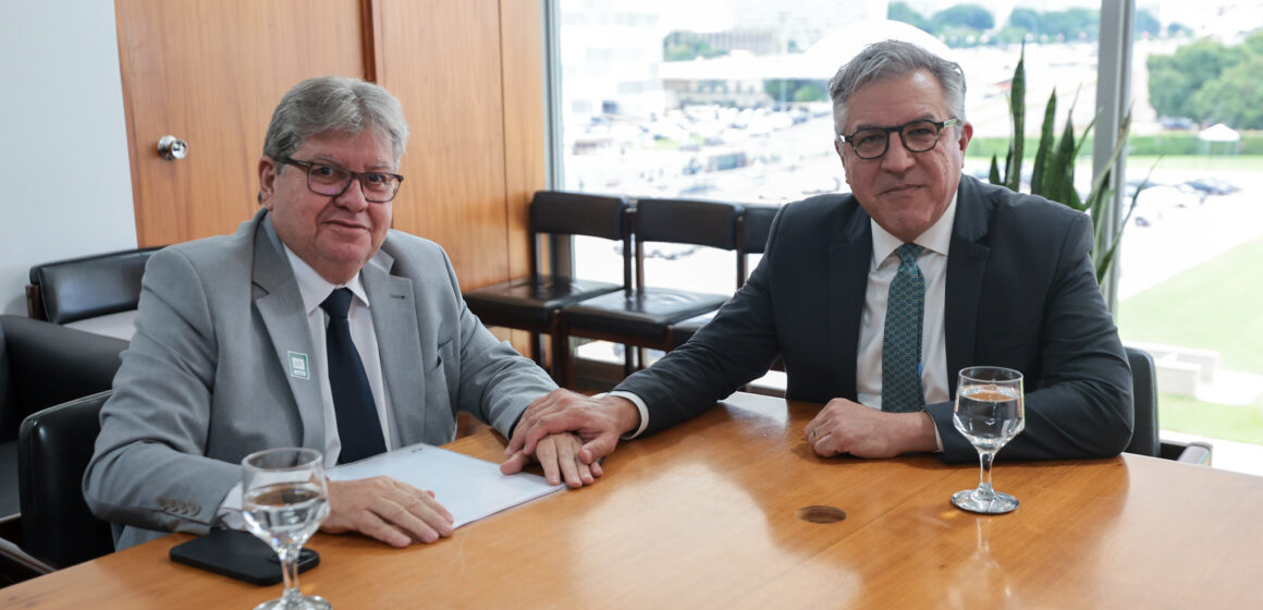 unnamed (2) João Azevêdo tem audiências em Ministérios para tratar de investimentos em turismo, saúde, segurança hídrica e agricultura