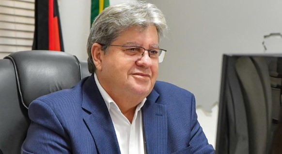 Captura de tela 2025-01-20 123230 João Azevêdo anuncia reajuste linear para servidores acima da inflação, ampliação do auxílio alimentação e novos benefícios com impacto de R$ 1,3 bilhão na folha de pessoal