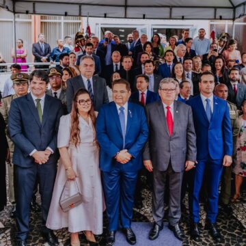 Diálogo e uniãoLeo Bezerra destaca parceria entre os Poderes durante abertura aos trabalhos da Assembleia Legislativa da Paraíba