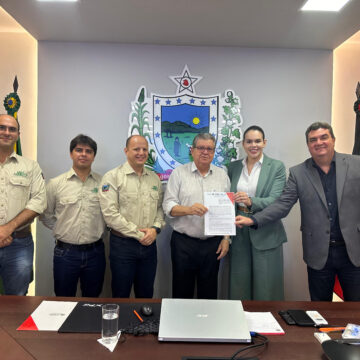 unnamed (2) João Azevêdo busca meios para implantação do programa Paraíba Mais Verde