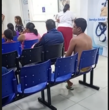 Captura de tela 2025-06-30 082330 VEJA VIDEO “Fui buscar socorro e funcionários se negaram a atender população se revolta ao procurar atendimento no Hospital Sá Andrade em Sapé, enquanto prefeitura gasta mais de R$ 1,2 milhão com São João