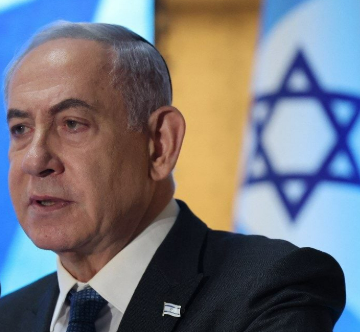 Cinco jornalistas da Al Jazeera, incluindo o renomado Anas al-Sharif, foram mortos em um ataque aéreo israelense perto do Hospital al-Shifa, em Gaza.