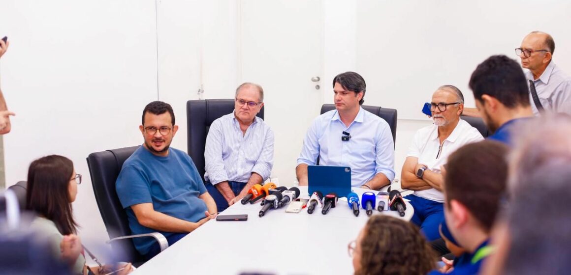 Estacionamento rotativo  Leo Bezerra anuncia mudanças na Zona Azul de João Pessoa, com até 4 horas de permanência