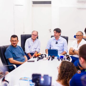 Estacionamento rotativo  Leo Bezerra anuncia mudanças na Zona Azul de João Pessoa, com até 4 horas de permanência
