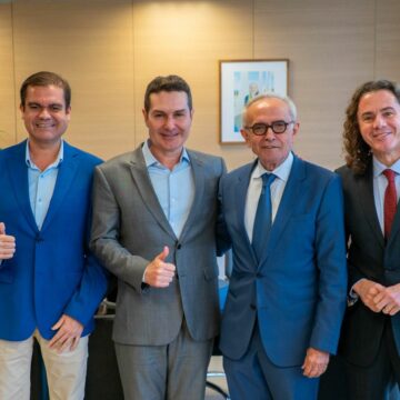 Cícero Lucena se reúne com ministro das Cidades e busca acelerar mais de R$ 400 milhões em investimentos para João Pessoa