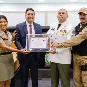 Poder Legislativo estadual concede título de cidadão paraibano ao policial Dayvison Domingos