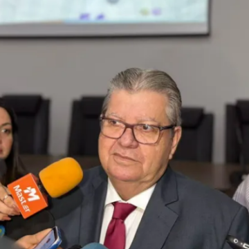 João Azevêdo reforça coesão do bloco governista e elogia gesto de Adriano Galdino ao retirar pré-candidatura