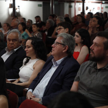 João Azevêdo prestigia concerto em homenagem aos 80 anos da OSPB e destaca investimentos do Governo na cultura paraibana