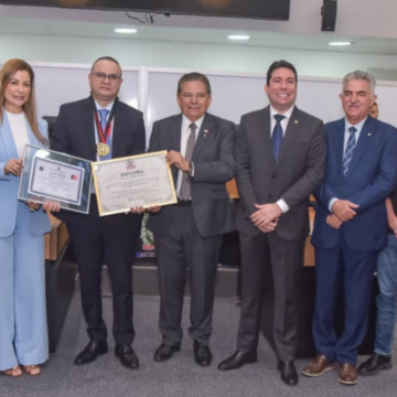 ALPB entrega título de cidadão paraibano ao procurador-Geral do Estado, Fábio Brito