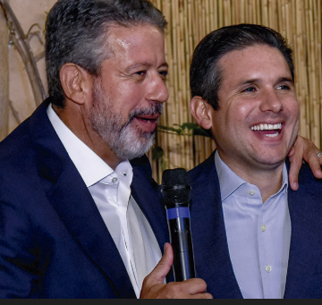 Buscas da PF na Câmara têm como alvo ex-assessora de Arthur Lira o homem que passou a presidência pra Hugo Motta