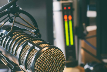 Sancionada nova normas para emissão de carteira profissional de radialista