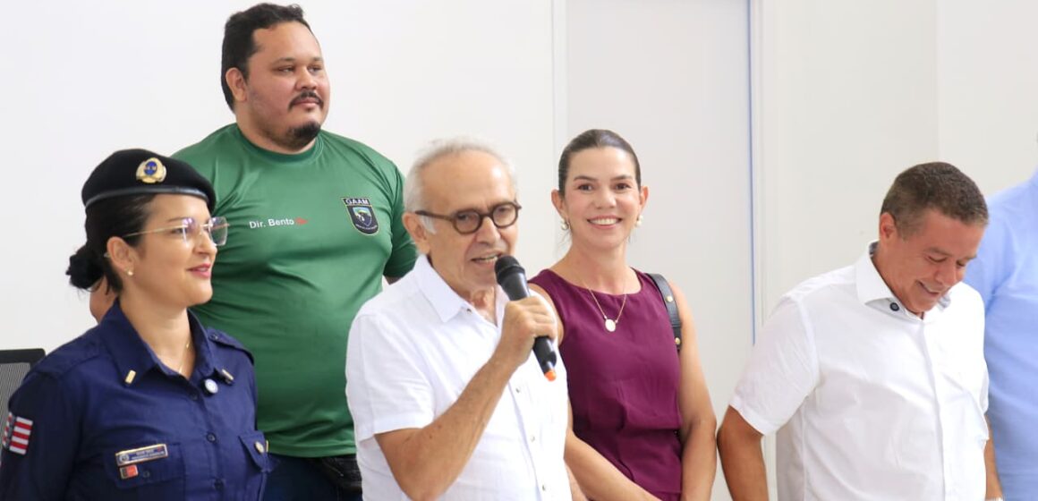Valorização dos servidores  Cícero Lucena anuncia aumento de mais de 8% para guardas civis metropolitanos de João Pessoa
