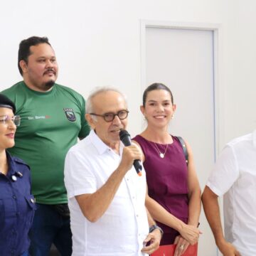 Valorização dos servidores  Cícero Lucena anuncia aumento de mais de 8% para guardas civis metropolitanos de João Pessoa