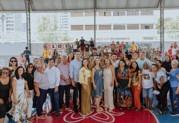 Lucas Ribeiro visita artesãos alojados pelo Governo da Paraíba durante o Salão do Artesanato em João Pessoa