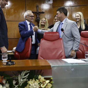 Na Câmara Municipal Cícero  Lucena destaca avanços da Prefeitura e anuncia a criação de um novo complexo viário no Altiplano