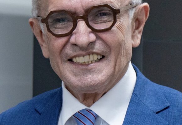 Pagamento  do Pé-de-Meia Municipal é anunciando por Cícero Lucena