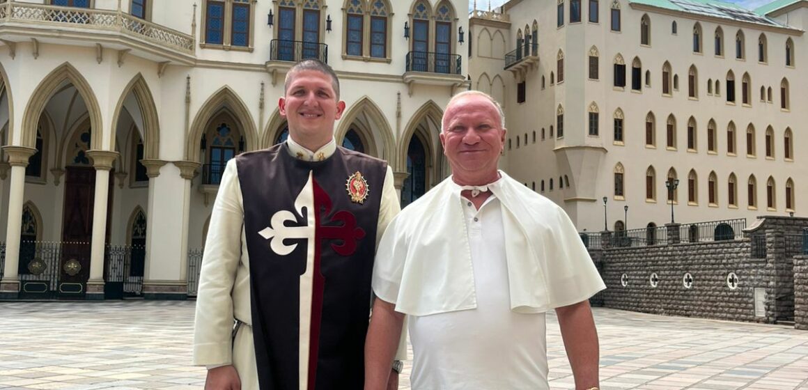 WhatsApp Image 2026-02-17 at 14.47.32 Advogado Dr. Erilson Cláudio se destaca no Brasil e renova fé em visita à Basílica em Caieiras, São Paulo